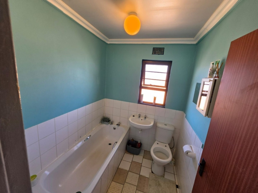 3 Bedroom Property for Sale in Amalinda Eastern Cape